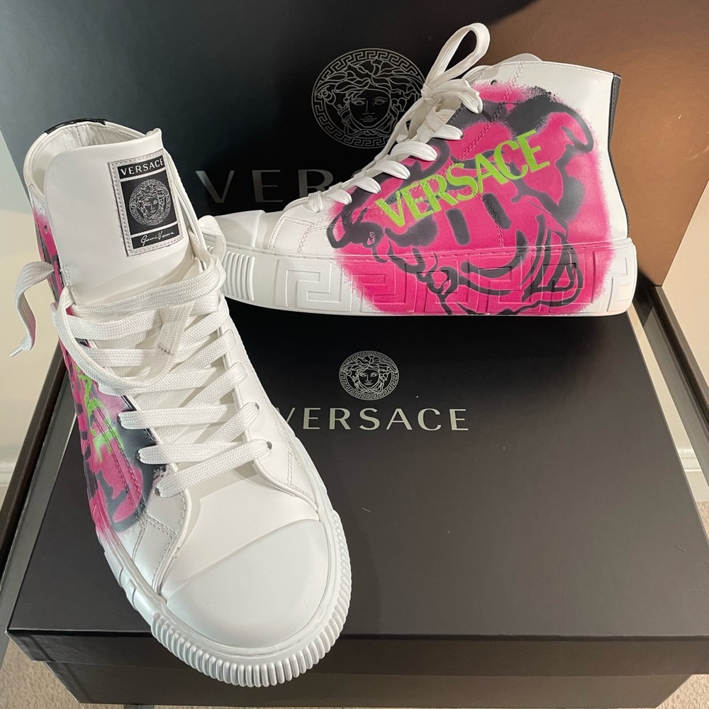 VERSACE White Leather Greca High-top SNEAKERS